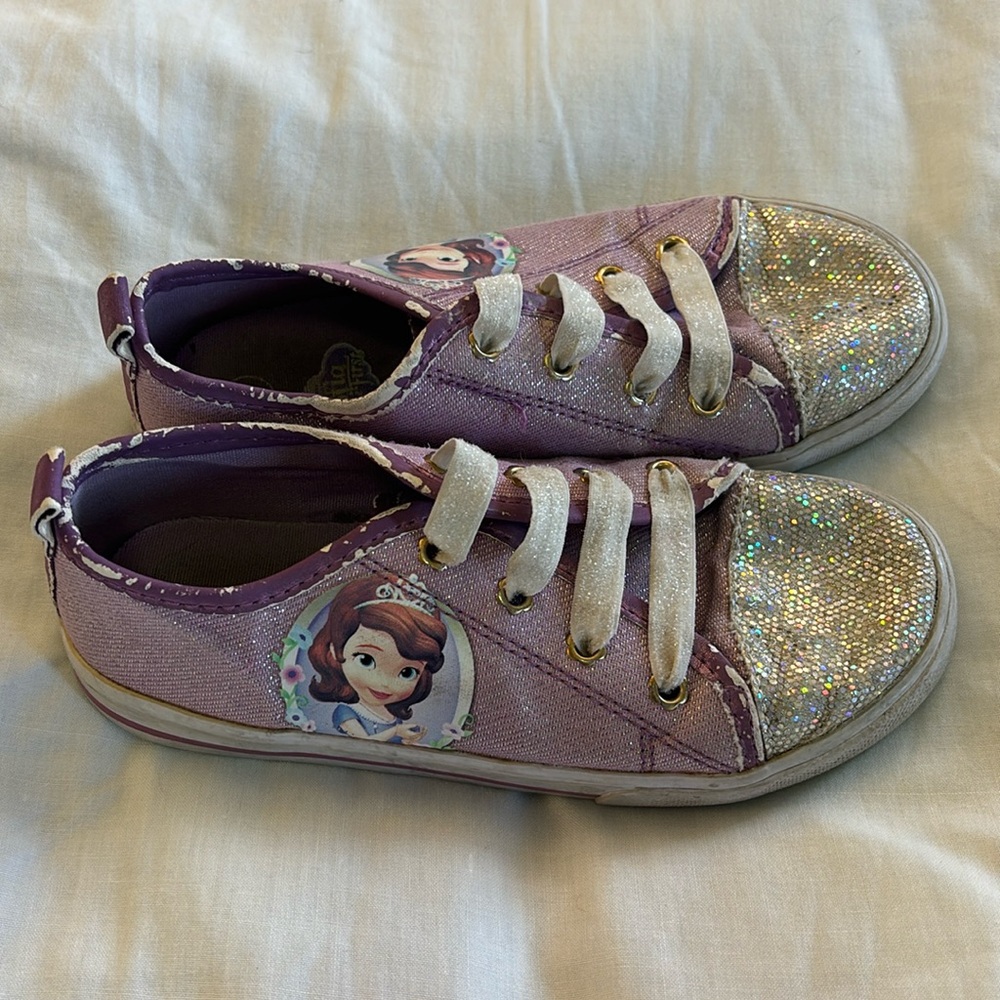 Girls Sofia the first size 12 shoes